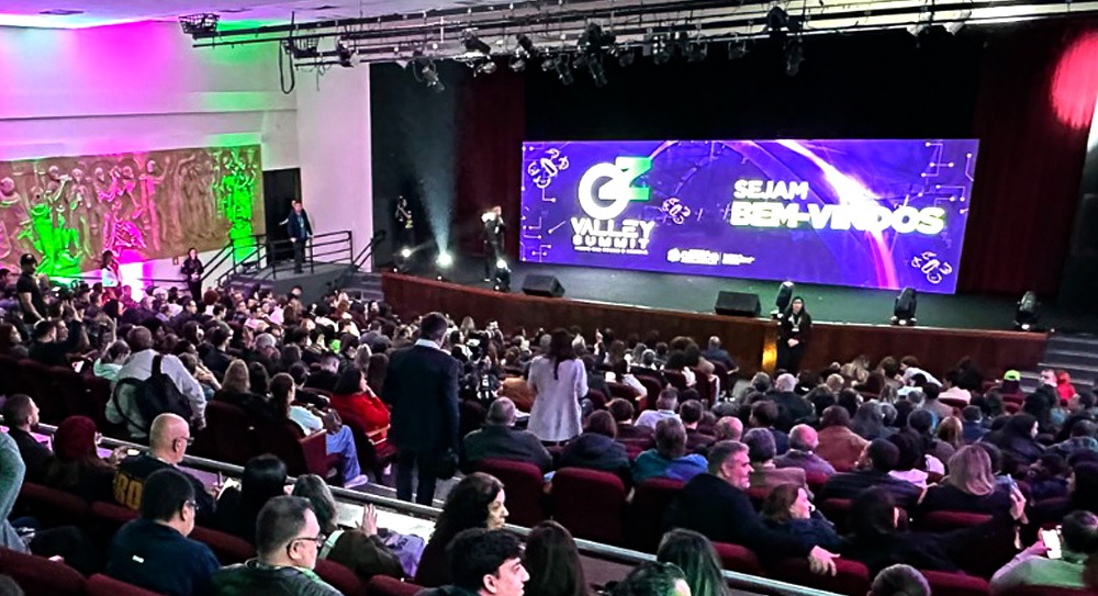 Uso de IA e demais tecnologias dominam painés de reflexões do OZ Valley Summit uso-de-ia-e-demais-tecnologias-dominam-paines-de-reflexoes-do-oz-valley-summit