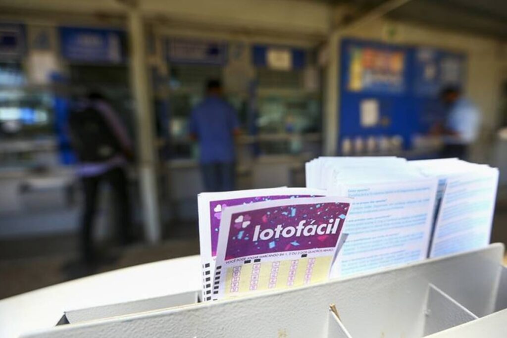 Aposta simples leva R$ 1,2 milhão da Lotofácil 3777. Veja resultado aposta-simples-leva-r$-1,2-milhao-da-lotofacil-3777.-veja-resultado